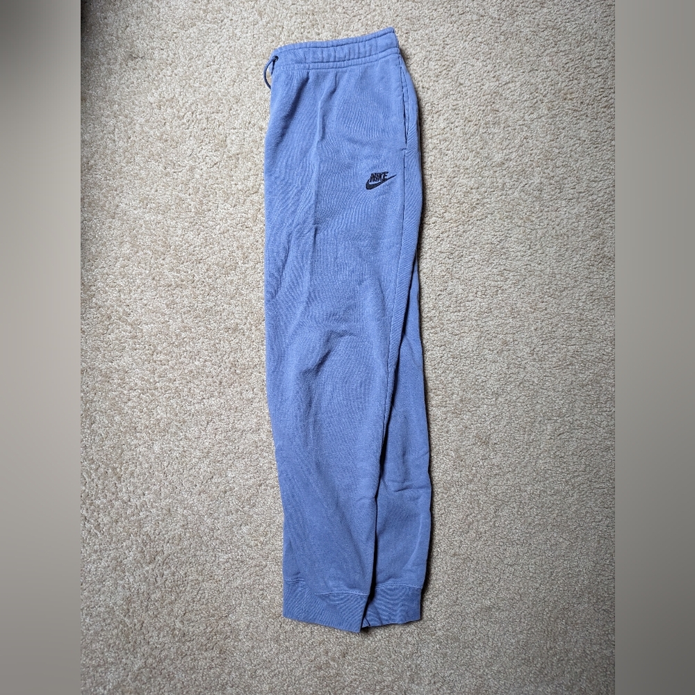 L Nike Joggers